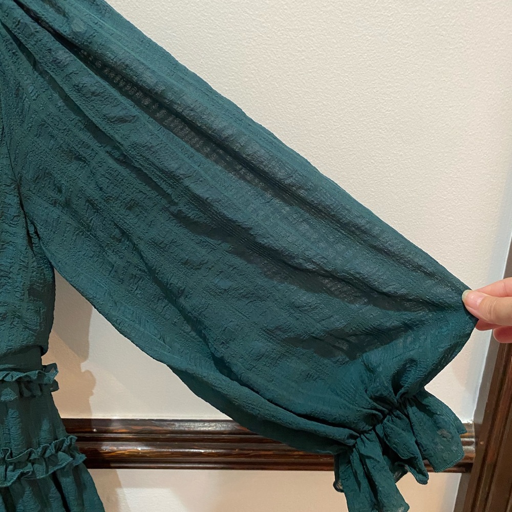 Angel Biba Emerald Green Cutout Back Long Balloon Sleeve Tiered Dress Size XS - Picture 4 of 7